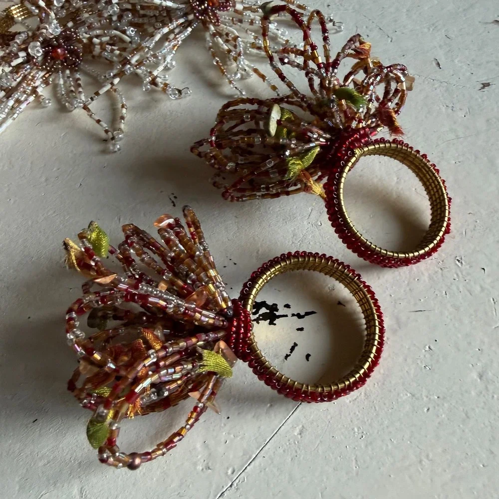 Beaded‎ Napkin Rings Multicolor Beaded Floral Starburst Set of 6 Glam